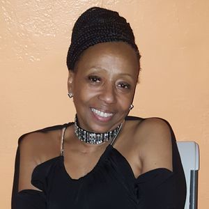 Meet your Posher, Nadine